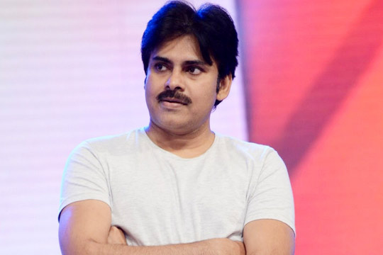 pawan kalyan,pawan kalyan next movies,sj suriya,trivikram srinivas,harish shankar,pawan kalyan movies,pawan kalyan fans  పవన్‌ ఫుల్ క్లారిటీ ఇచ్చేసినట్లే..!